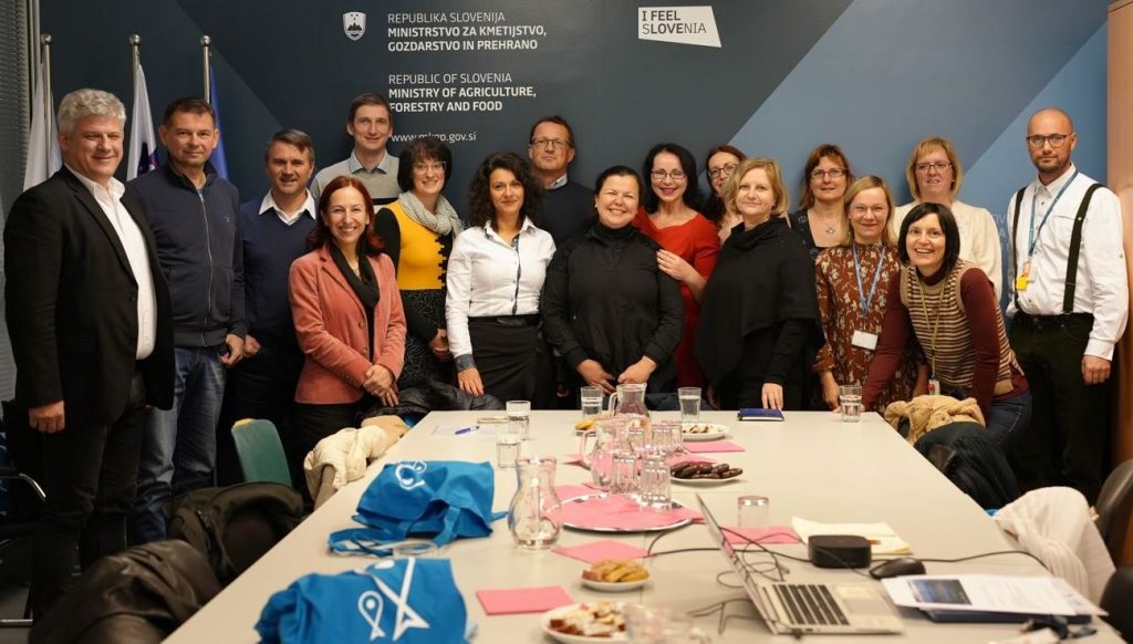 Sestanek vseh šestih LASR